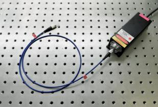 785nm保偏单模光纤耦合激光器(图1)